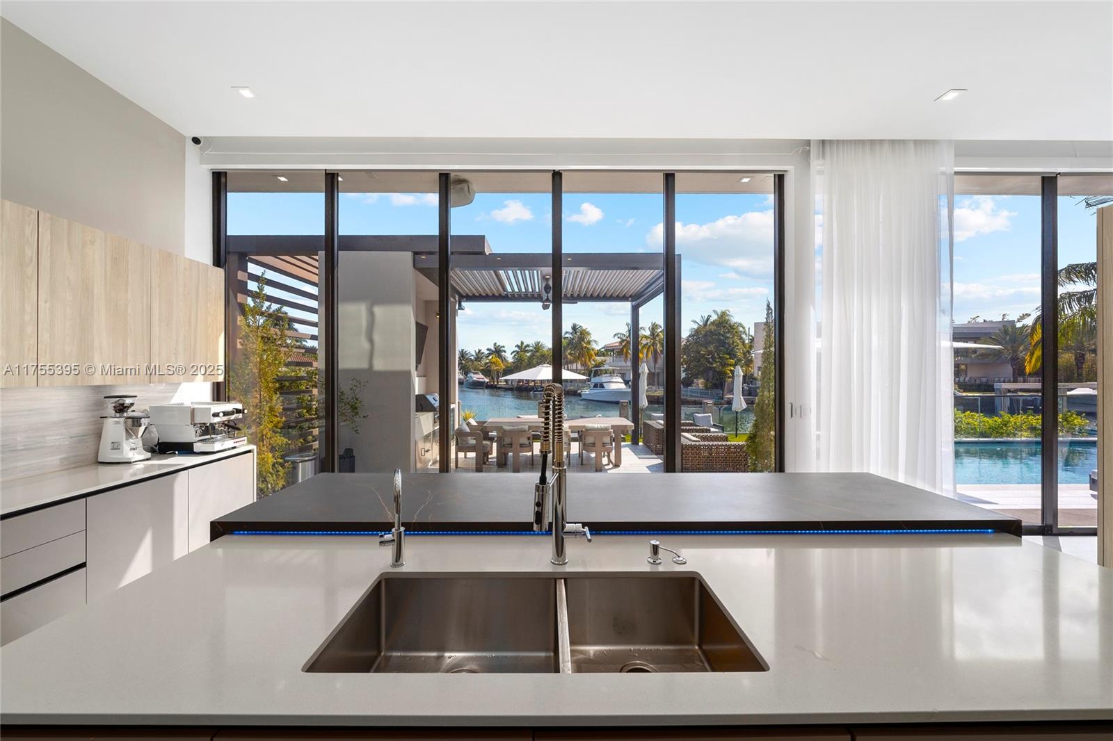 EASTERN SHORES 1ST ADDN - Residential