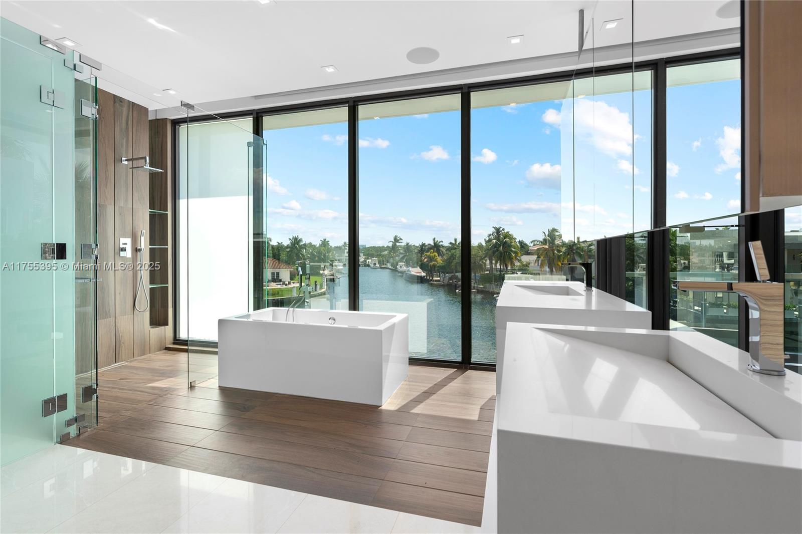 EASTERN SHORES 1ST ADDN - Residential