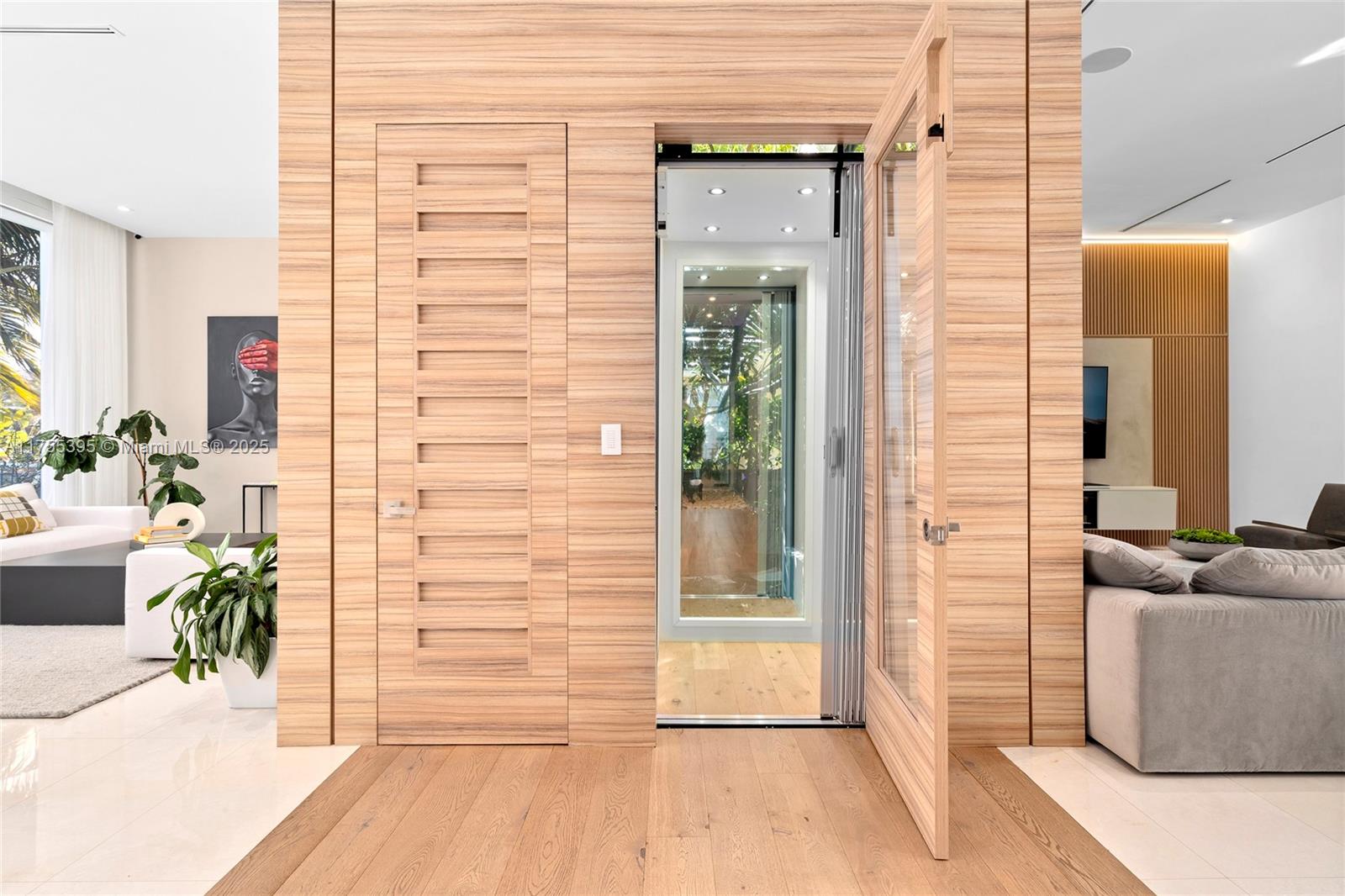 EASTERN SHORES 1ST ADDN - Residential