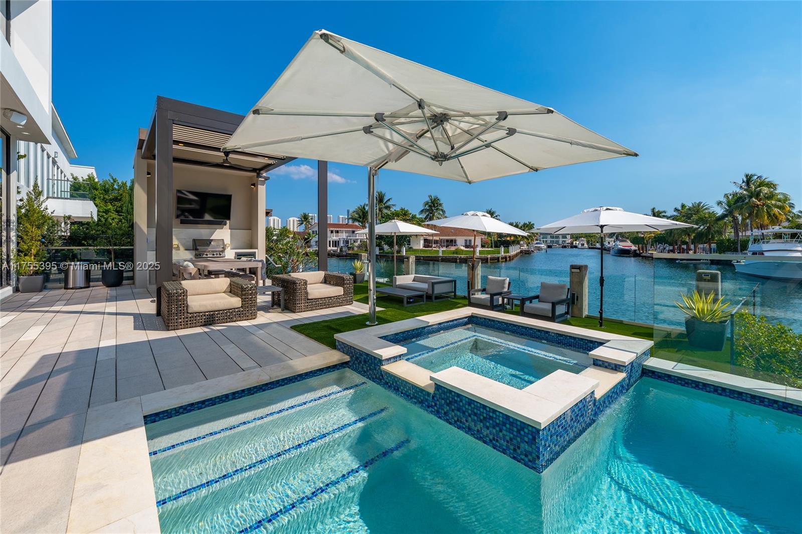 EASTERN SHORES 1ST ADDN - Residential