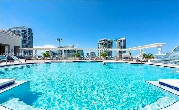 NURIVER LANDING CONDO - Residential