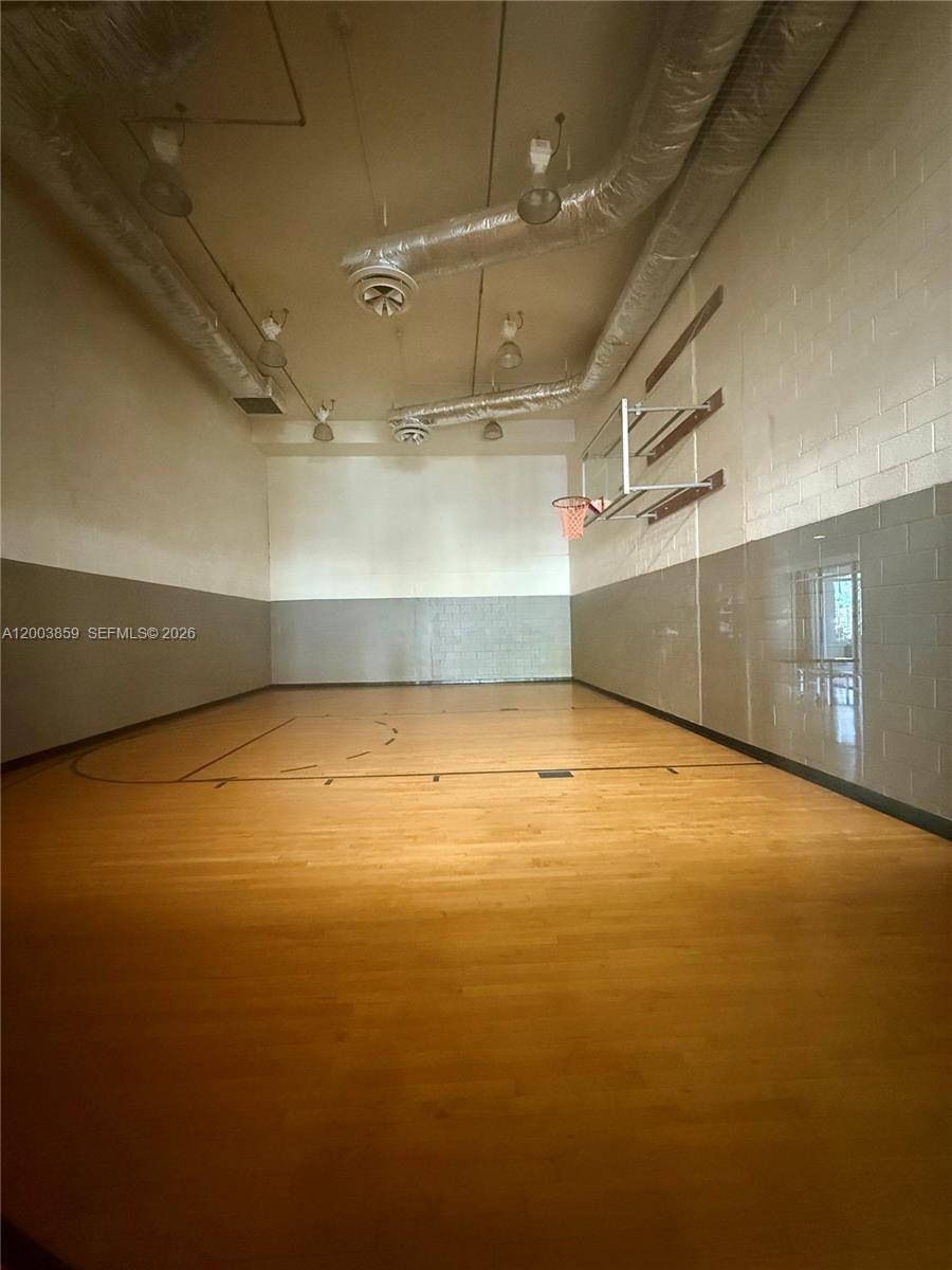 NURIVER LANDING CONDO - Residential