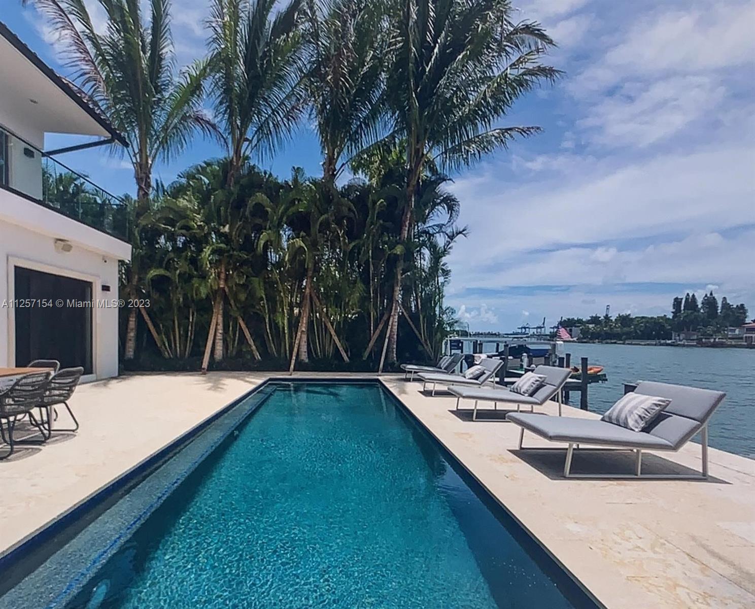 HIBISCUS ISLAND - Residential