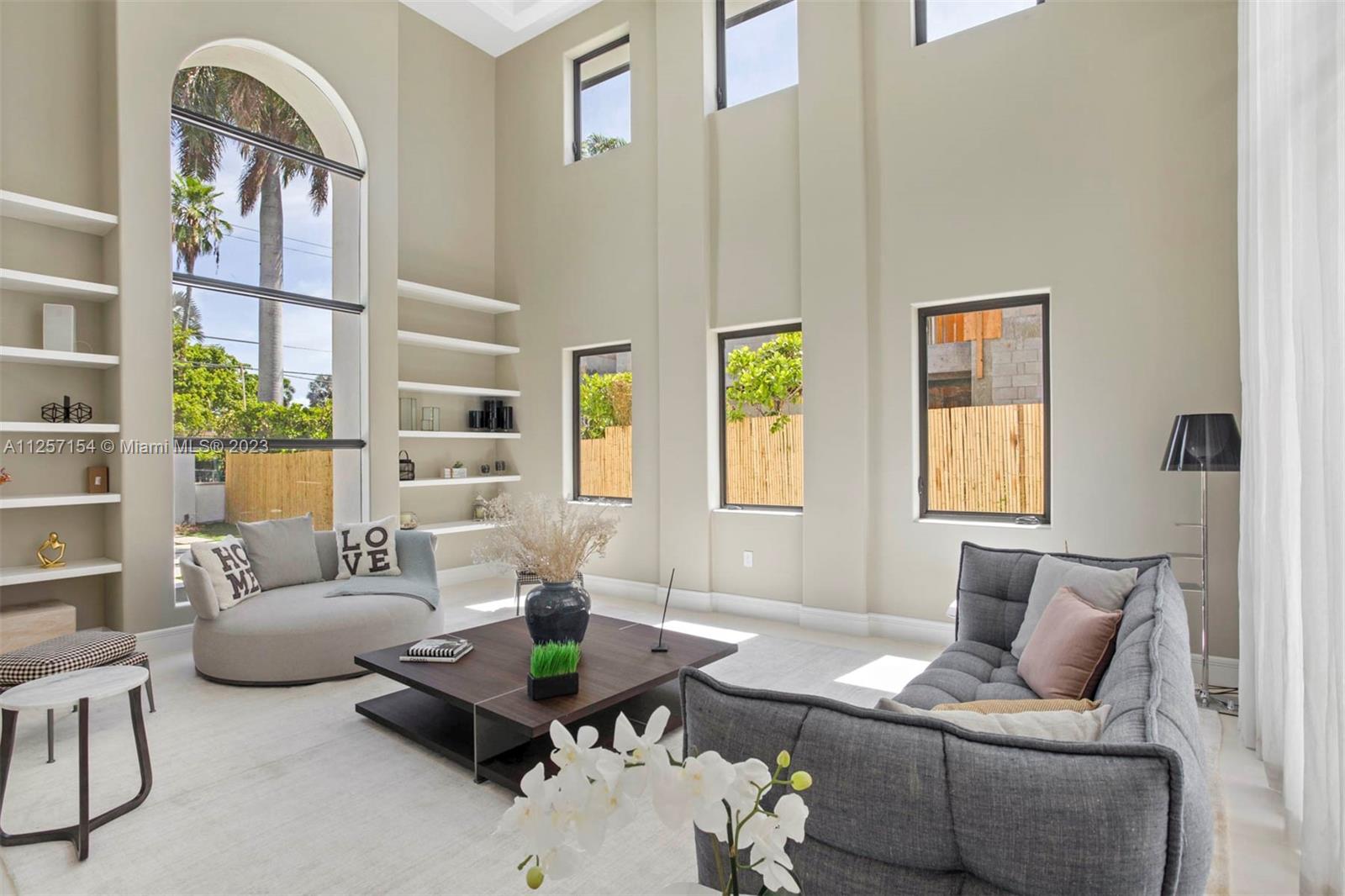 HIBISCUS ISLAND - Residential