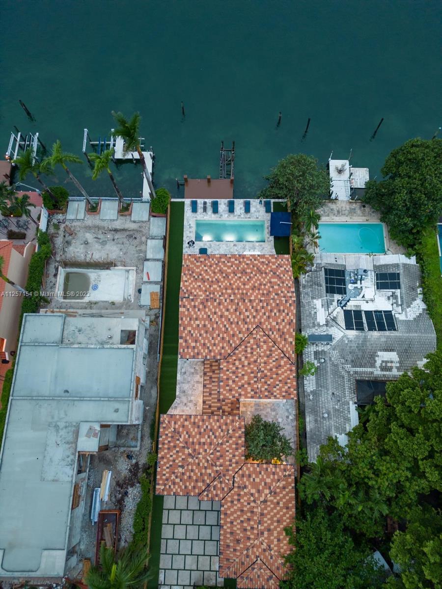 HIBISCUS ISLAND - Residential