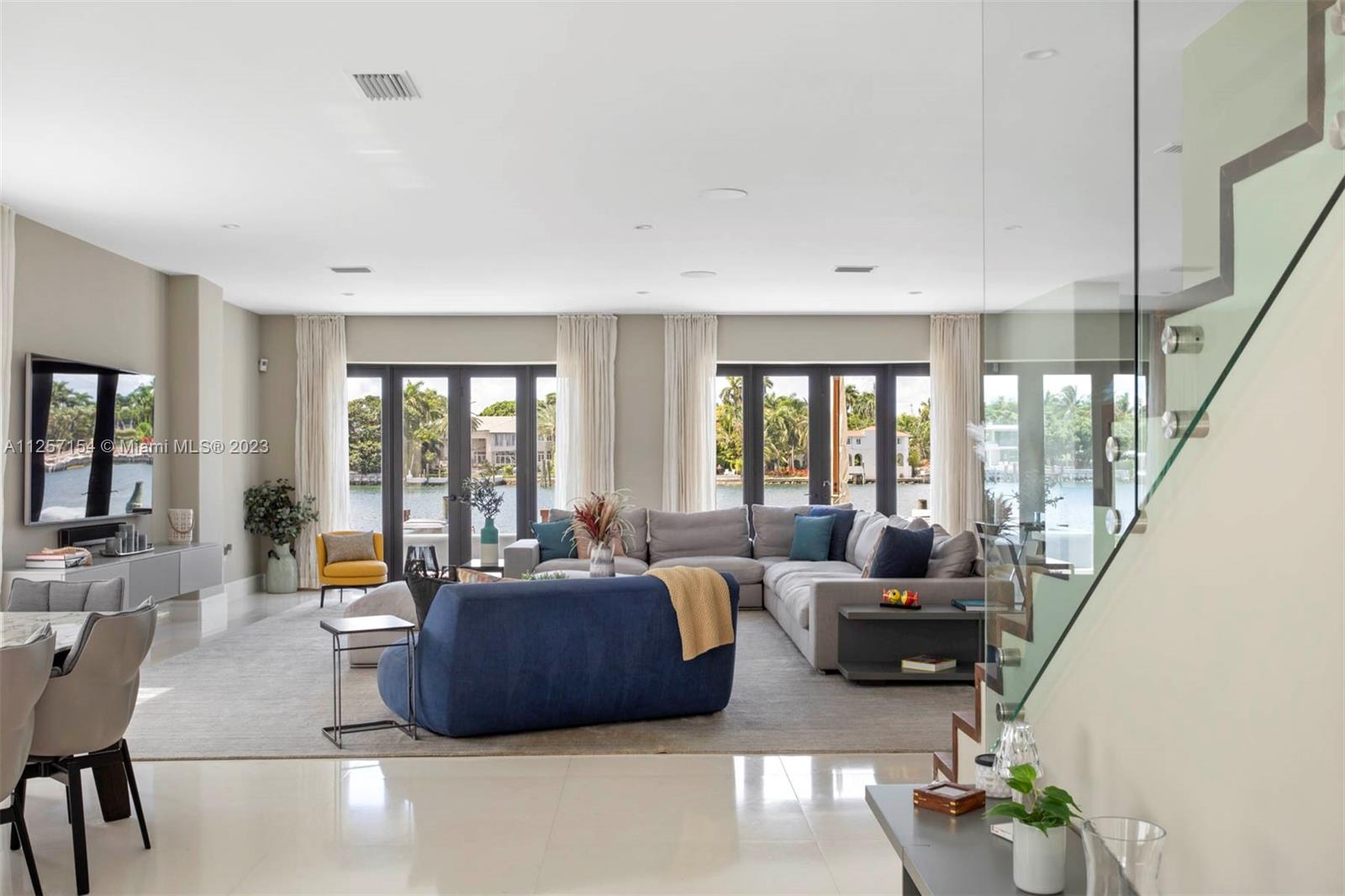 HIBISCUS ISLAND - Residential