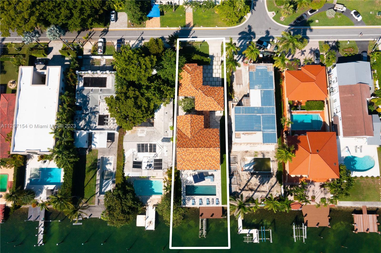 HIBISCUS ISLAND - Residential