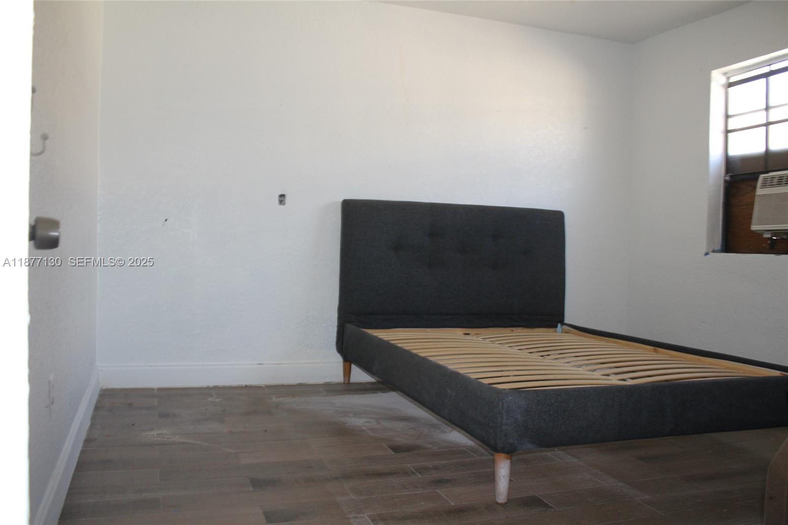 RIDGEWAY - Residential