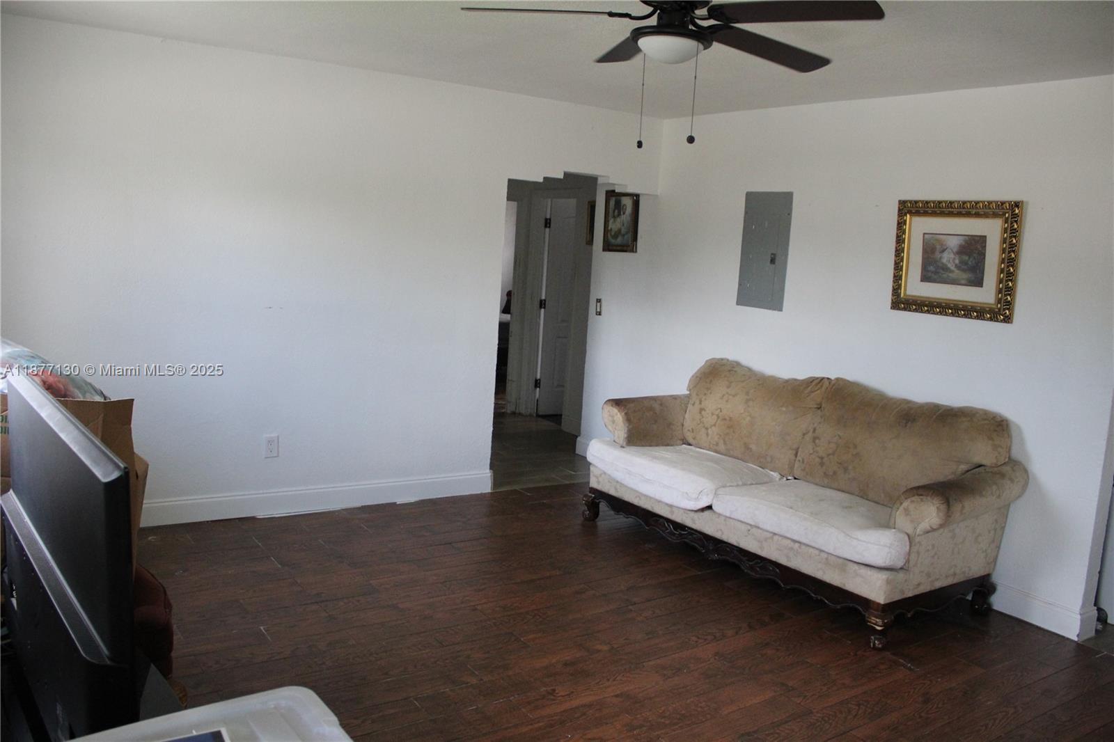 RIDGEWAY - Residential