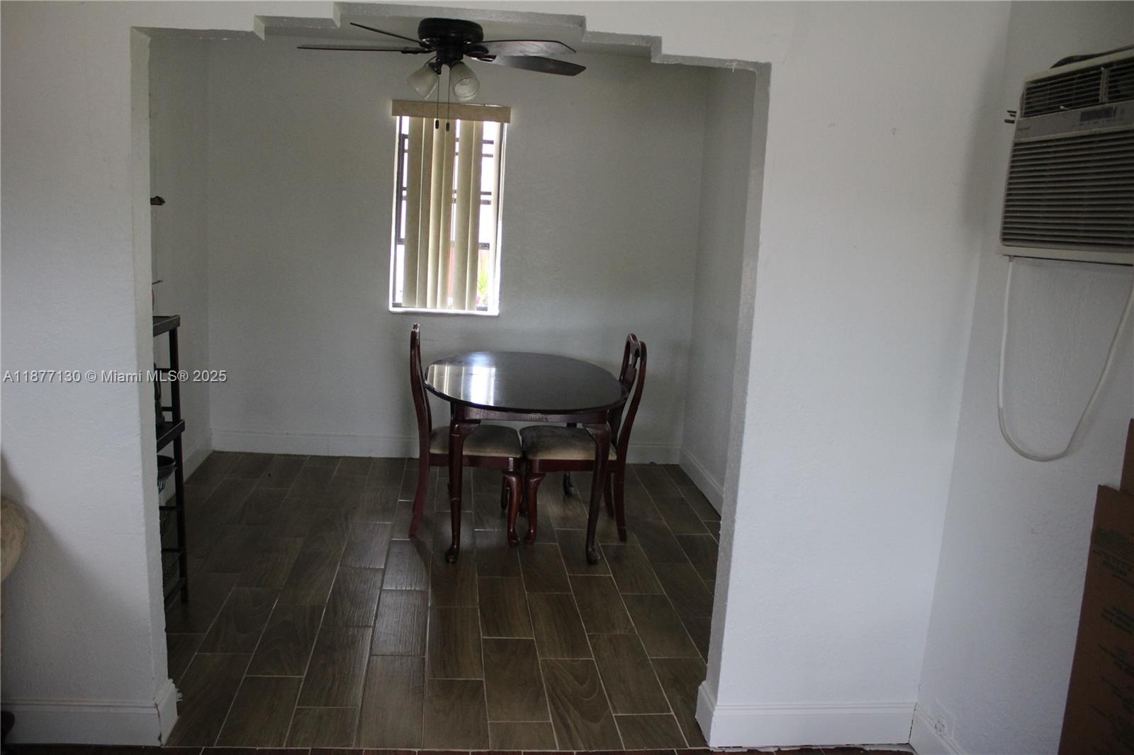 RIDGEWAY - Residential