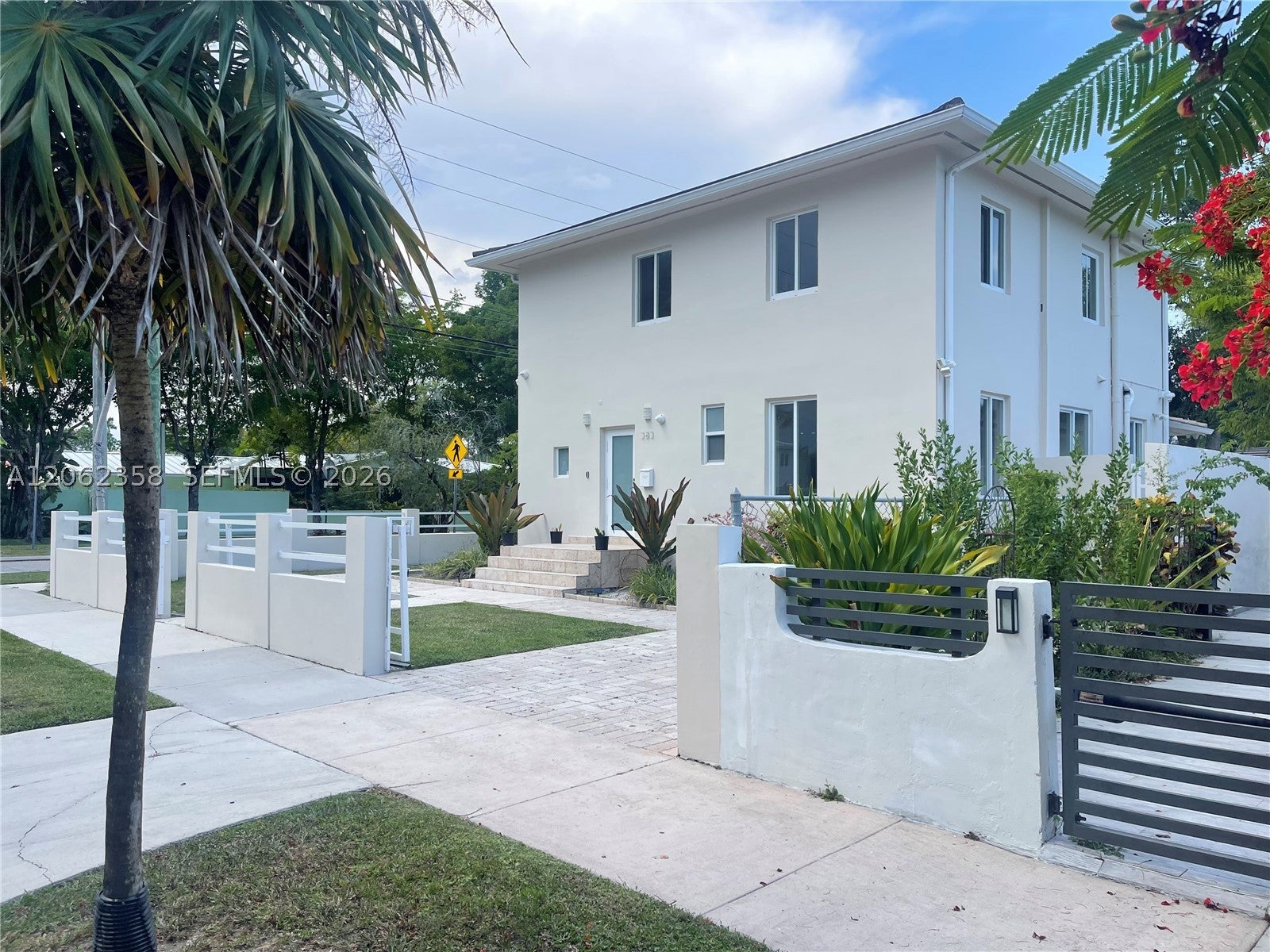 383 SW 25th Rd