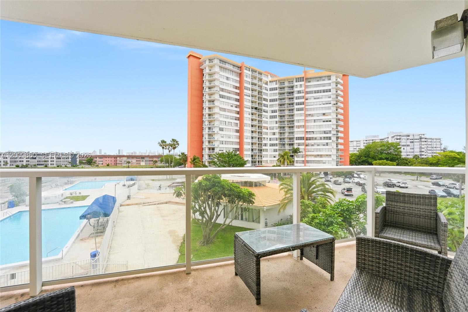 BUCKLEY TOWERS CONDO - EA - Residential
