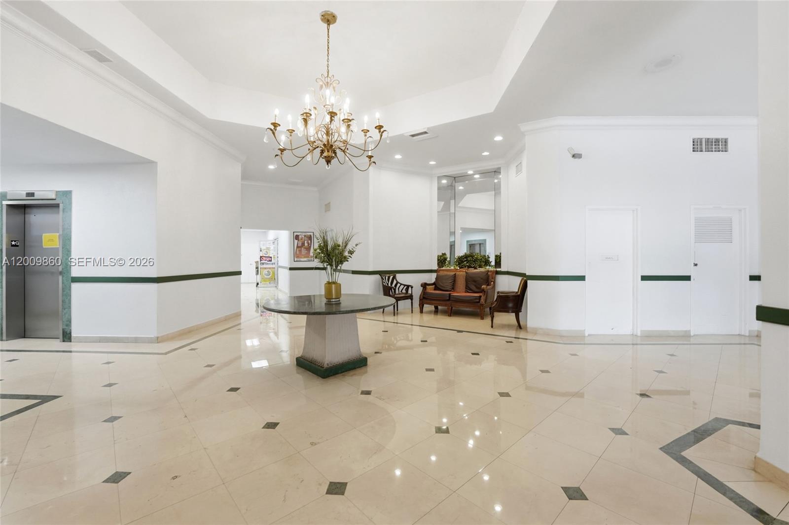BUCKLEY TOWERS CONDO - EA - Residential