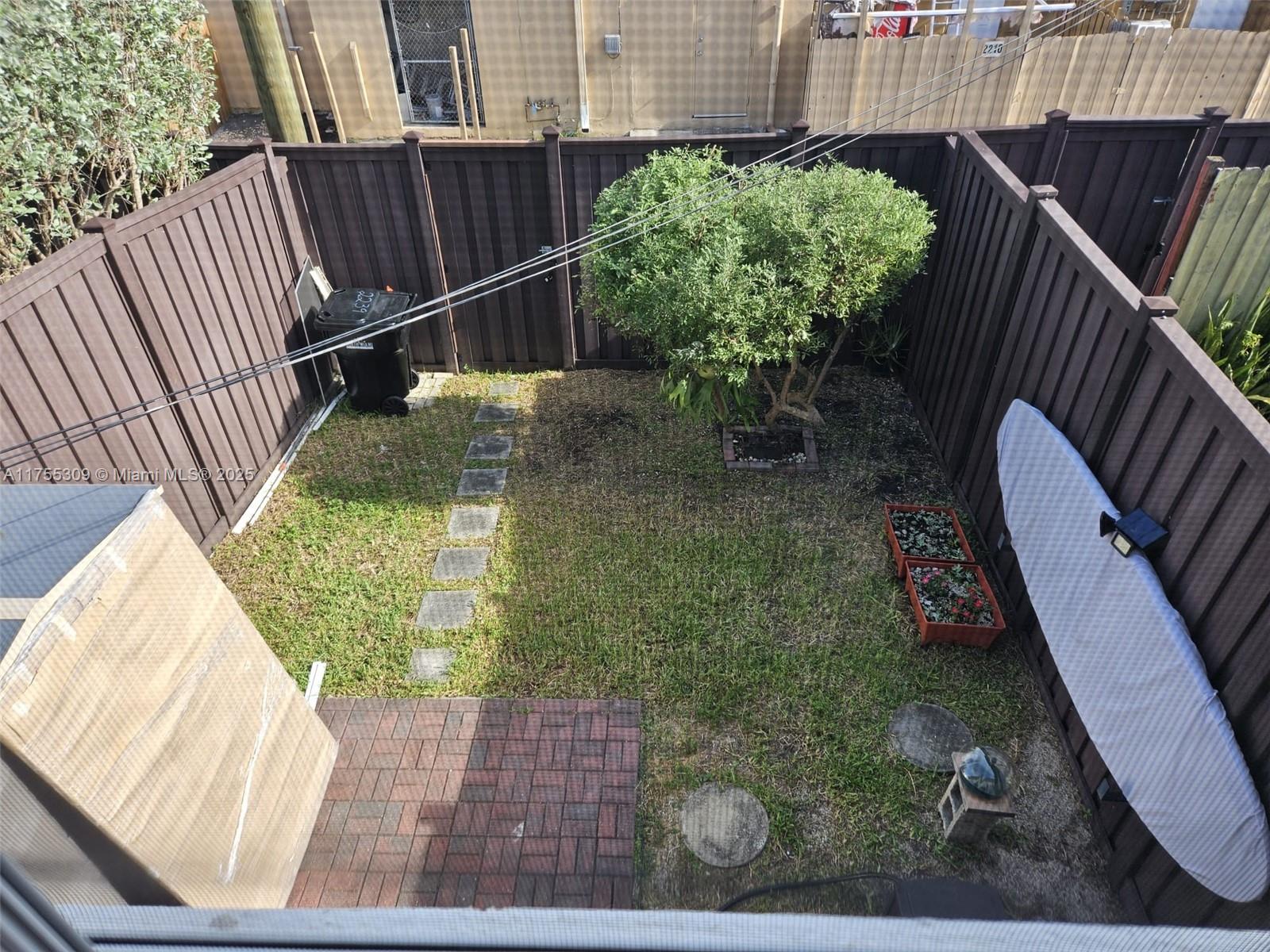 COLLONADE CONDO - Residential Lease