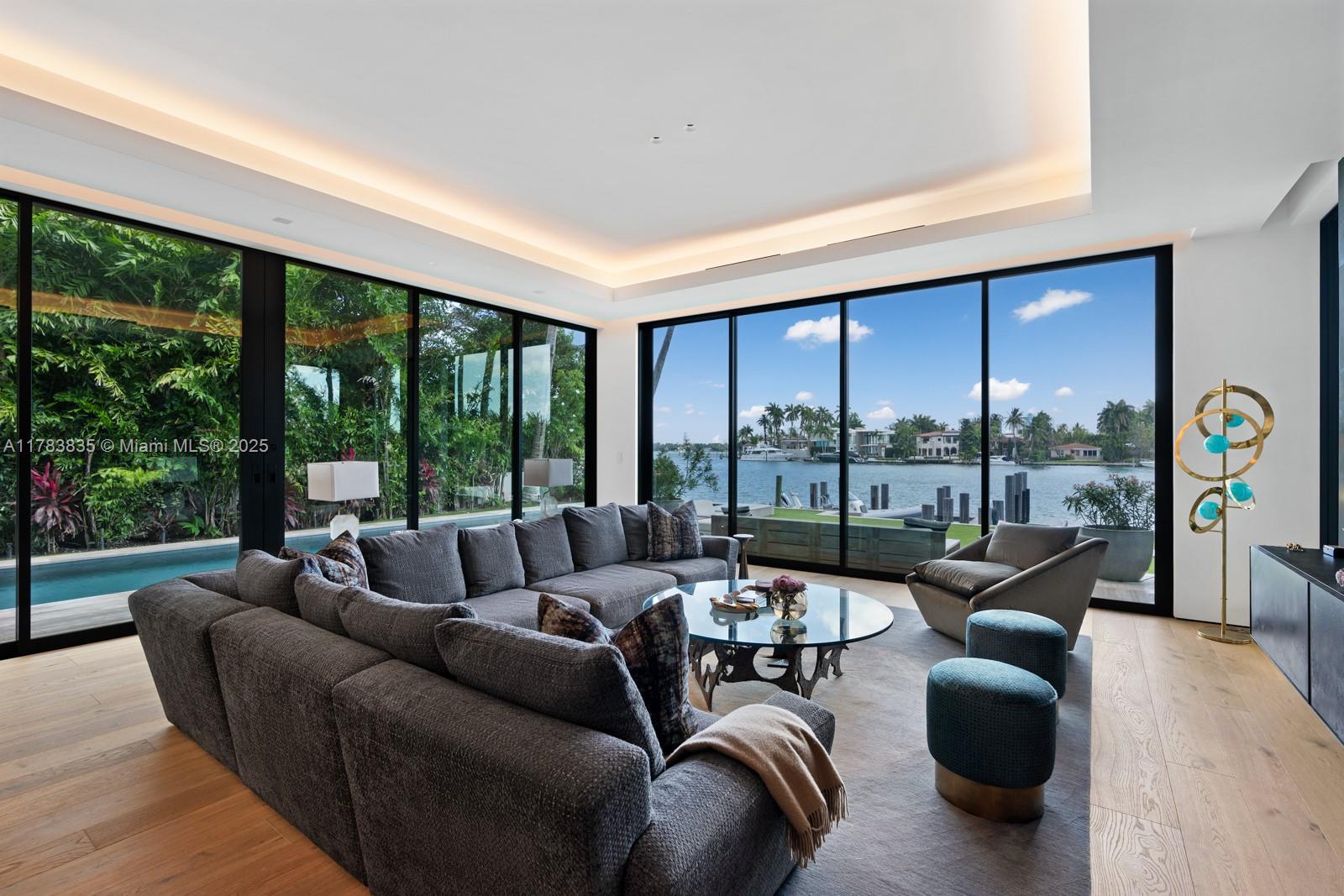 DI LIDO ISLAND - Residential