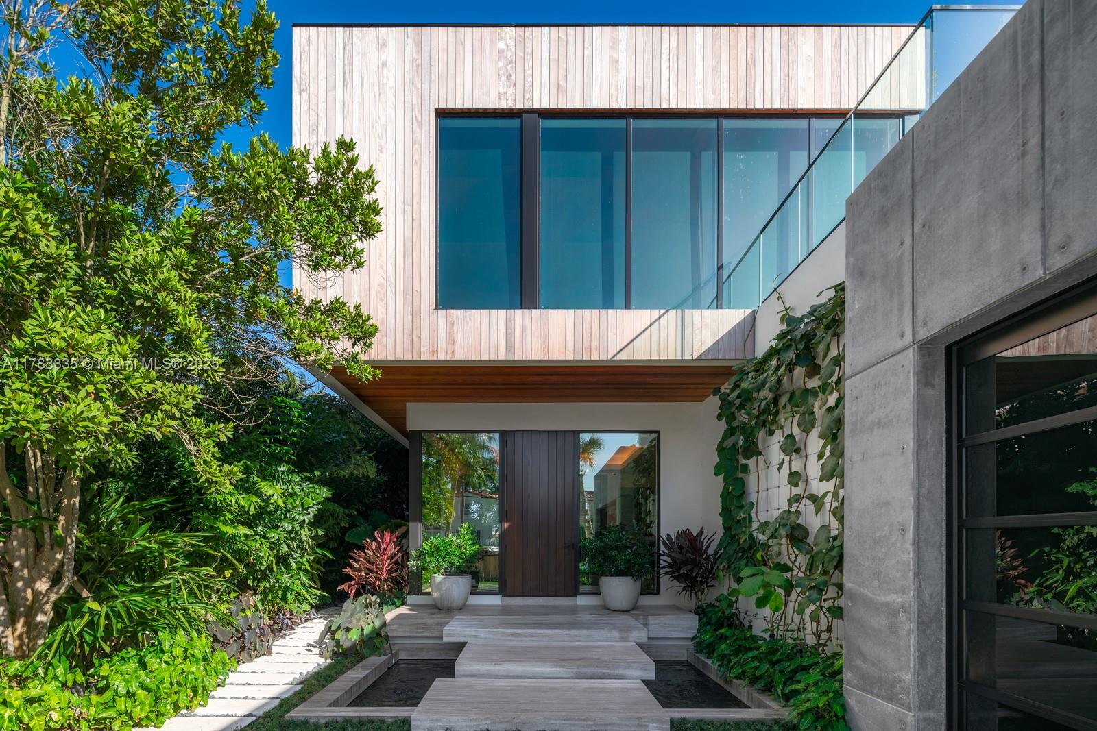 Property for Sale at 609 E Dilido Dr, Miami Beach, Miami-Dade County, Florida - Bedrooms: 4 
Bathrooms: 5  - $19,999,000