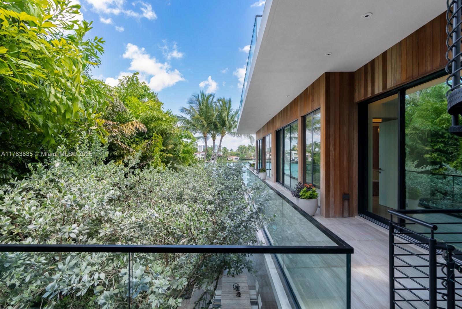 DI LIDO ISLAND - Residential