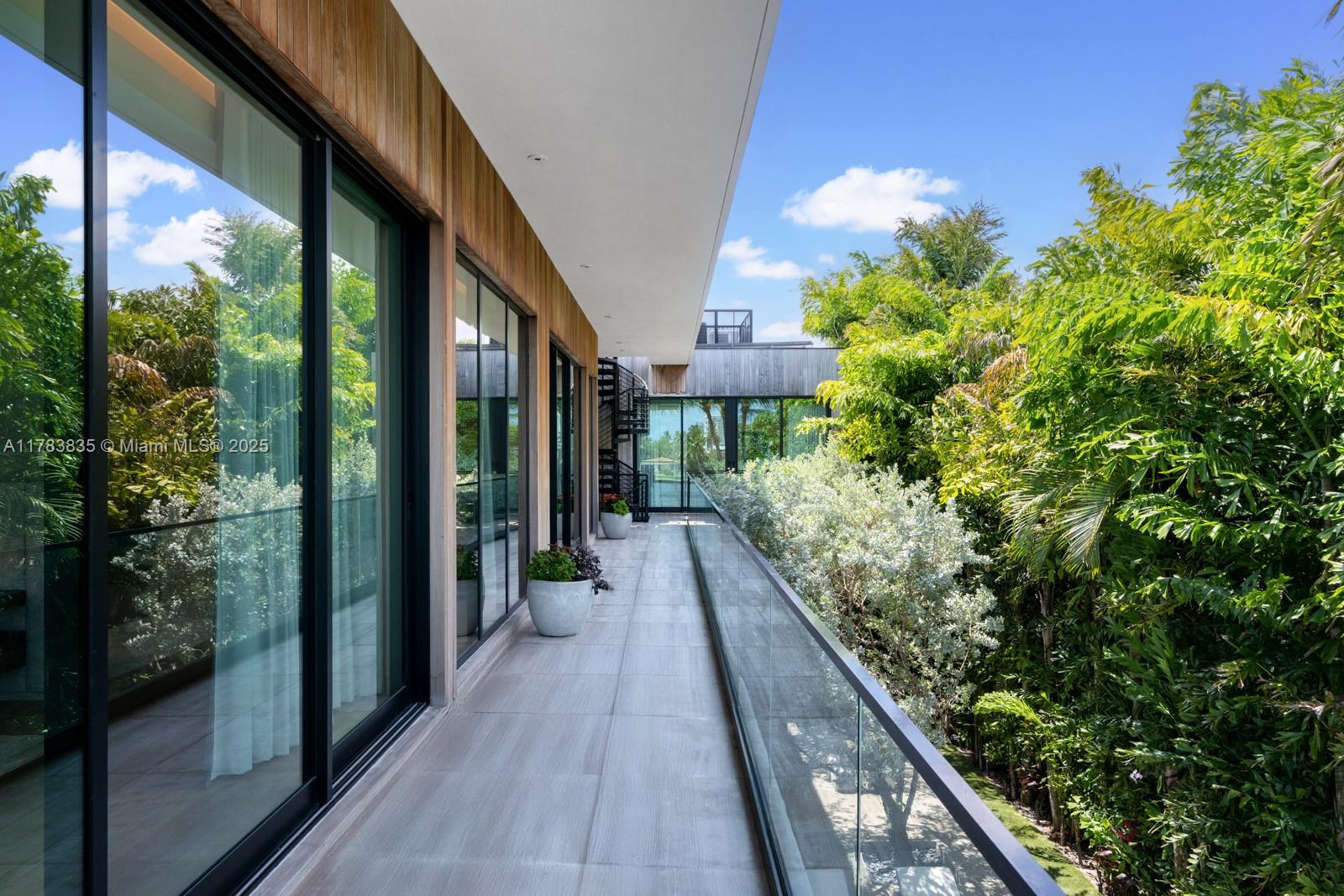 DI LIDO ISLAND - Residential