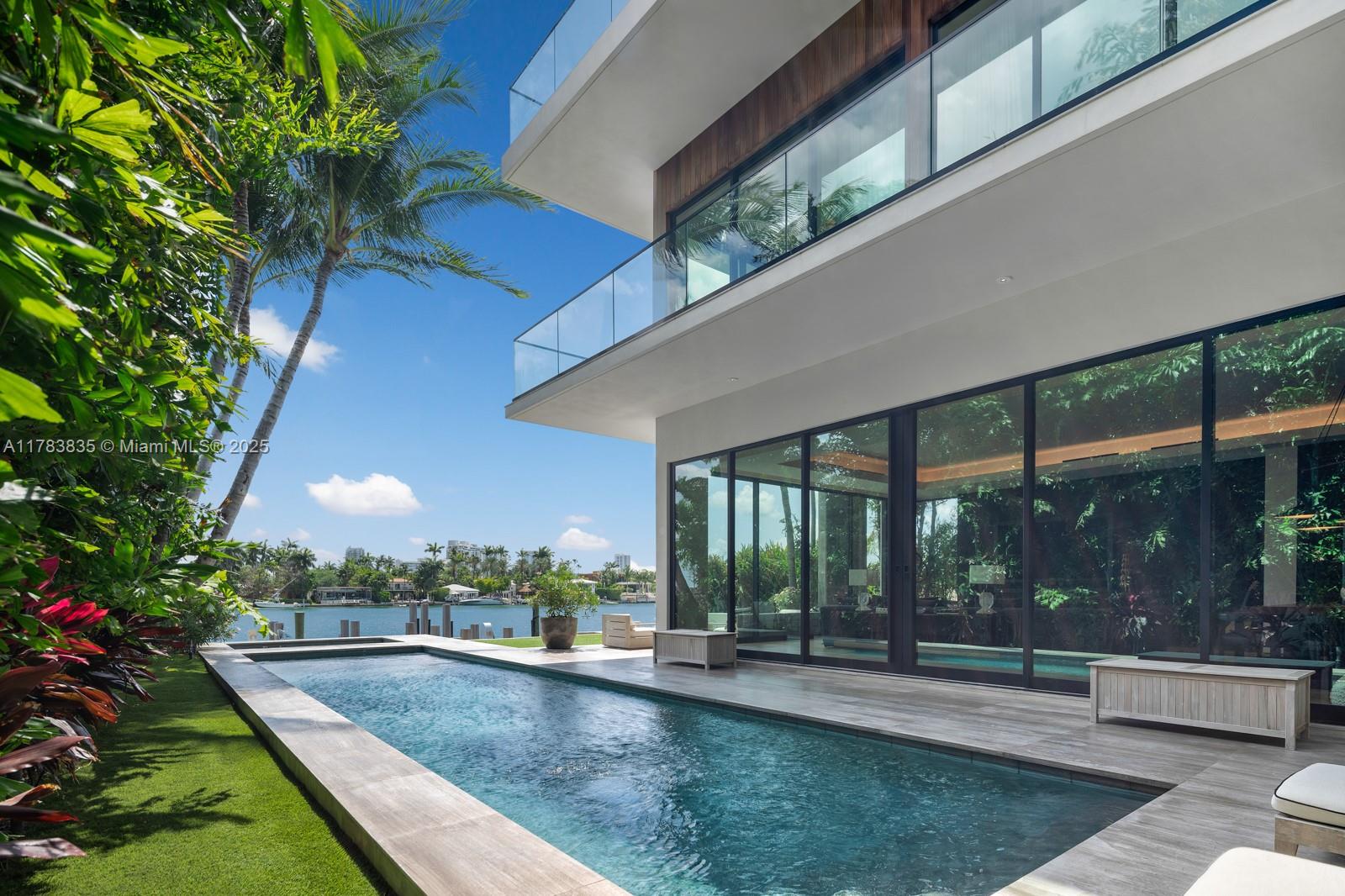DI LIDO ISLAND - Residential