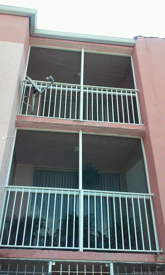 POINT SOUTH CONDO - Residential