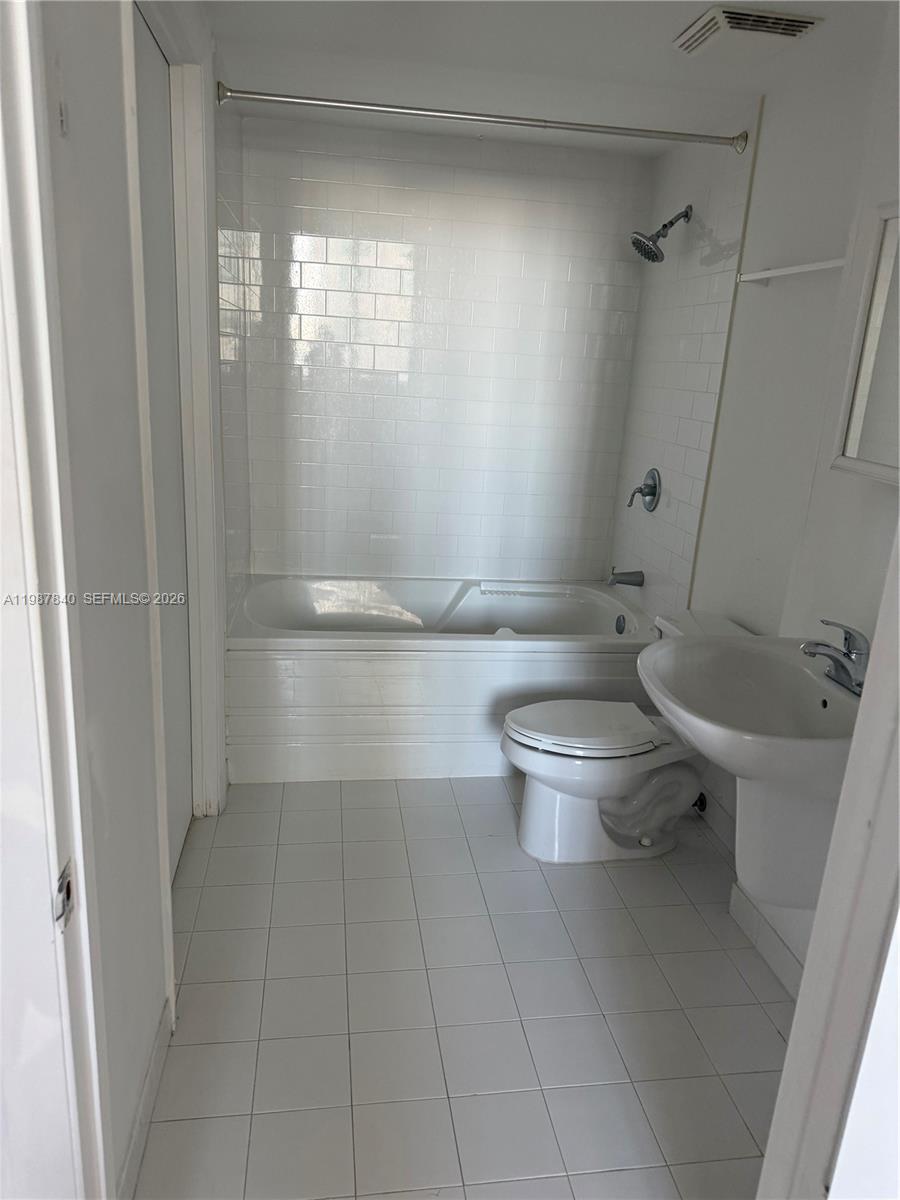 NEO VERTIKA CONDO - Residential Lease