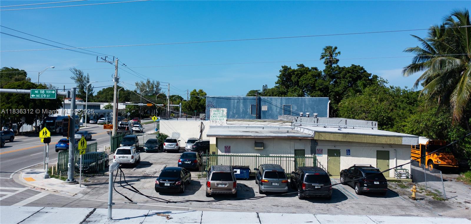 11851 W Dixie Hwy
