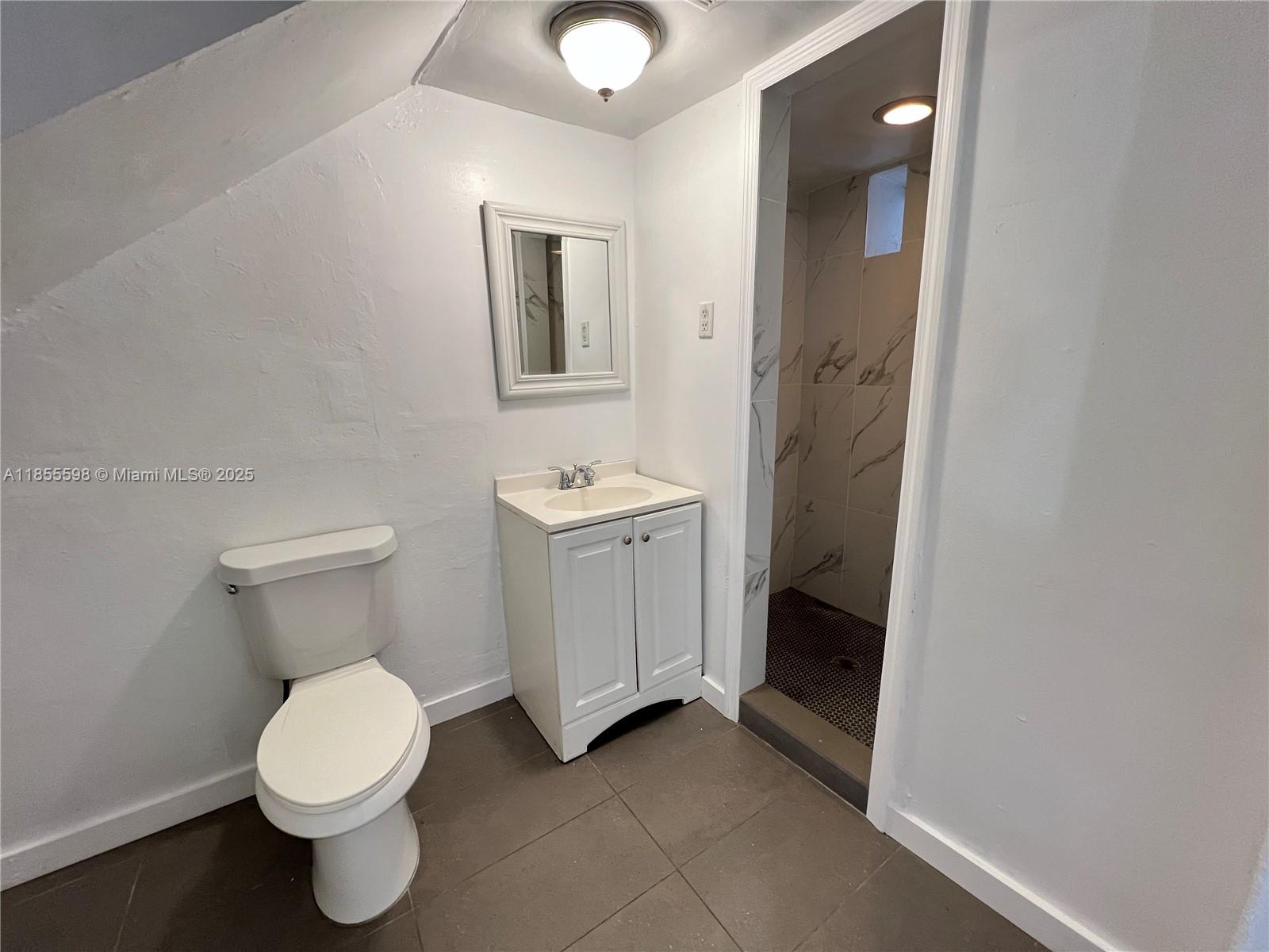 548 NW 30th St 2