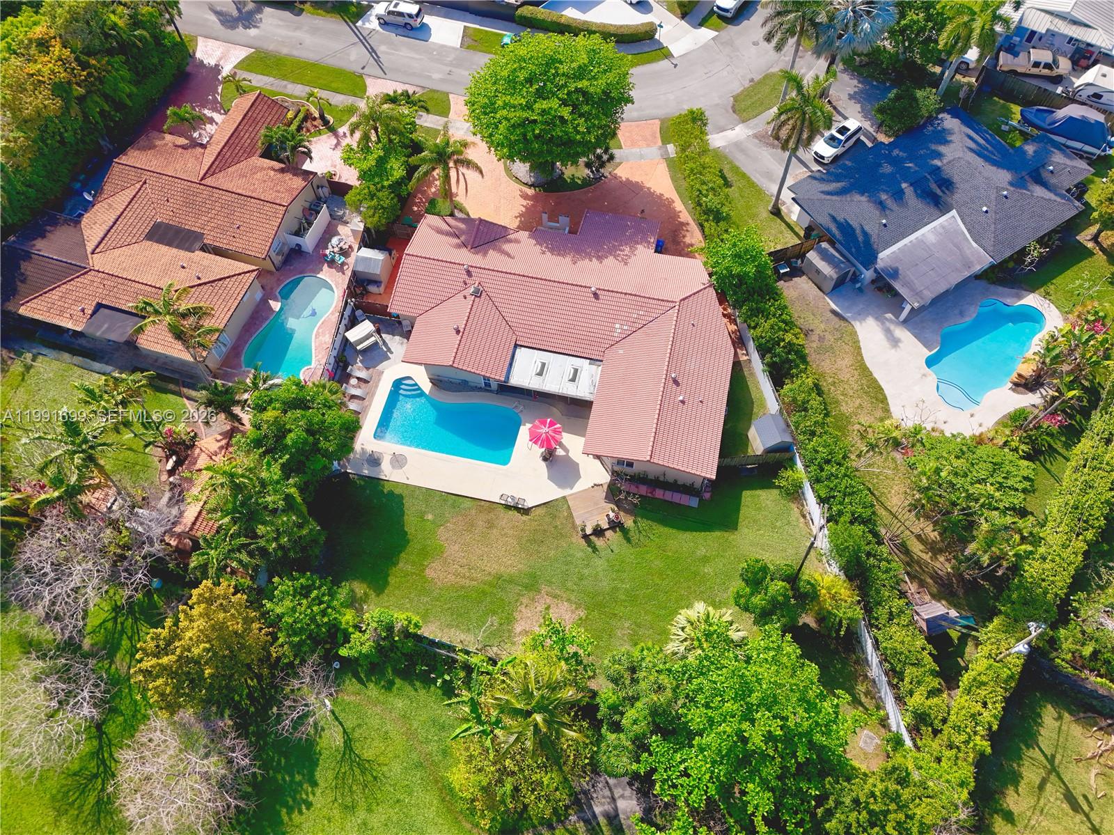 HEFTLER HOMES SUNSET PARK - Residential