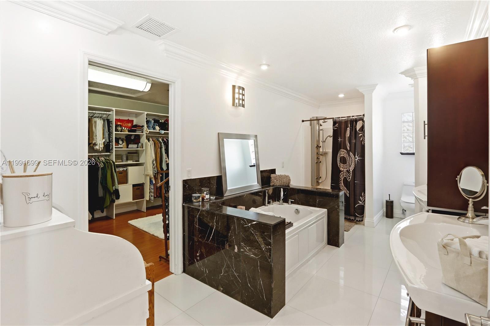 HEFTLER HOMES SUNSET PARK - Residential