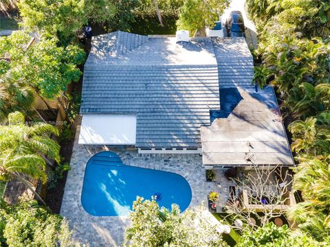 Photo of 744 NE 16th Ave, Fort Lauderdale, FL 33304 (MLS # A11884376)