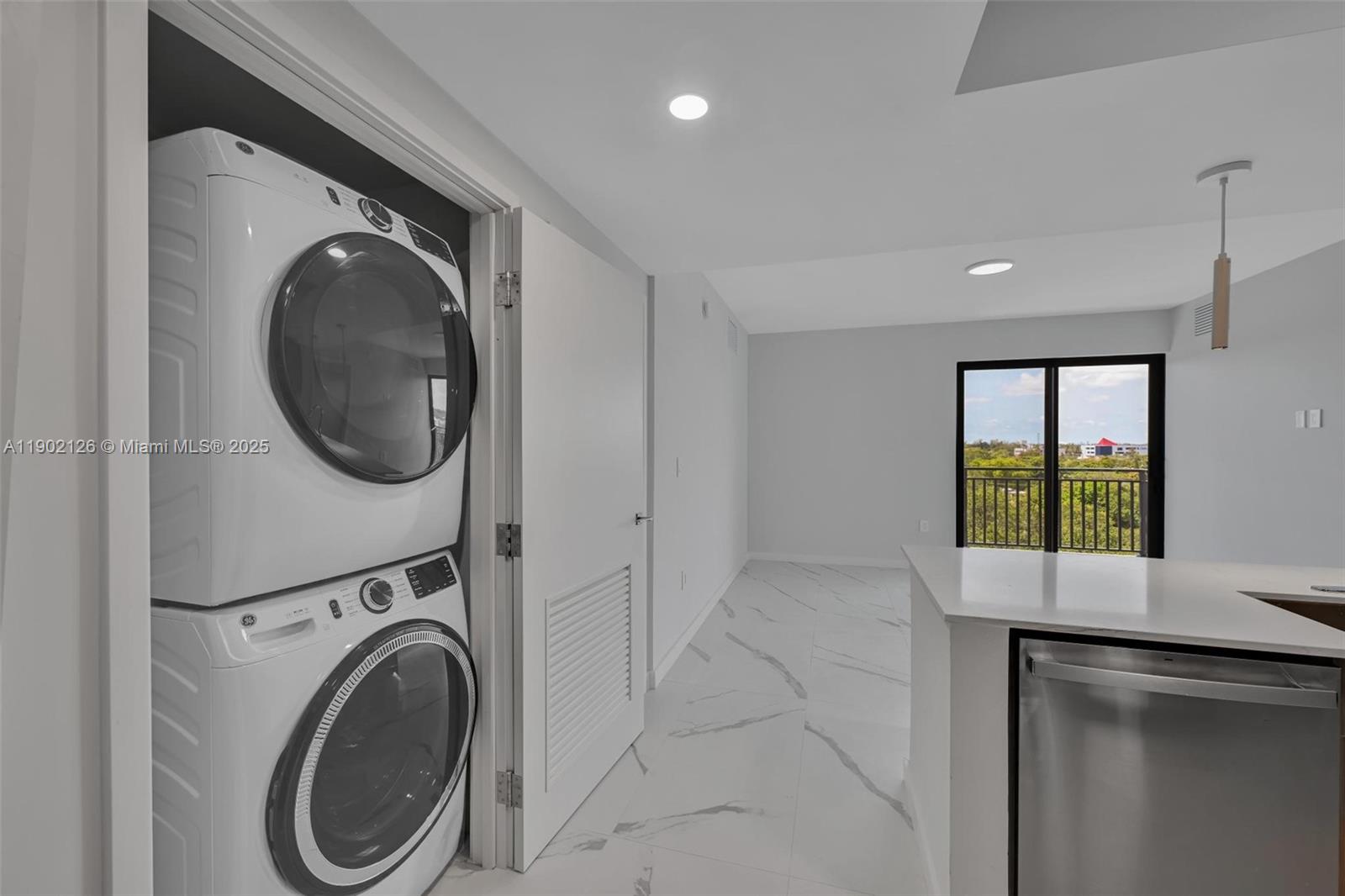 FRED C MILLERS SUB - Residential Lease