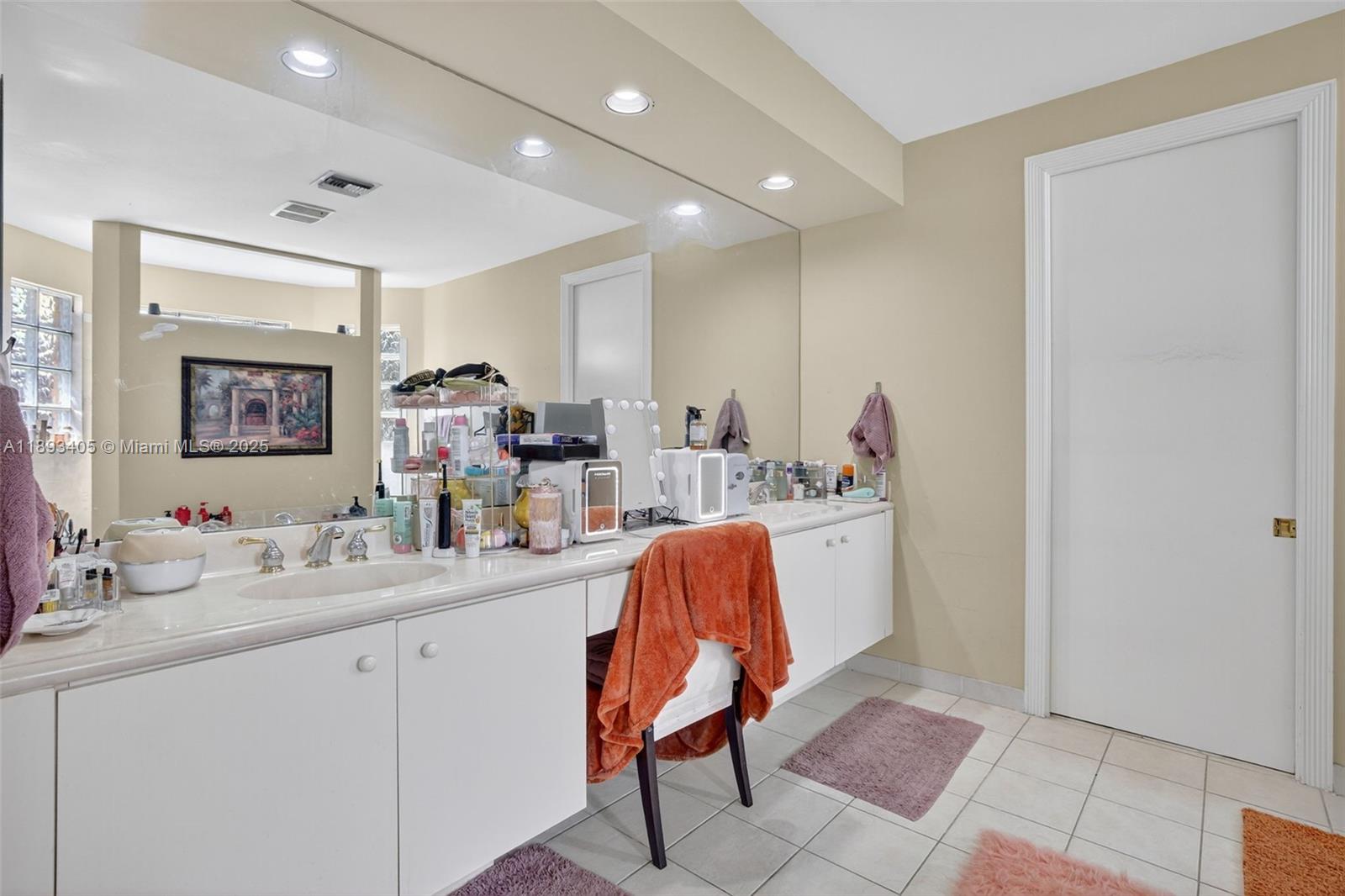 WYNDHAM LAKES CENTRAL - Residential