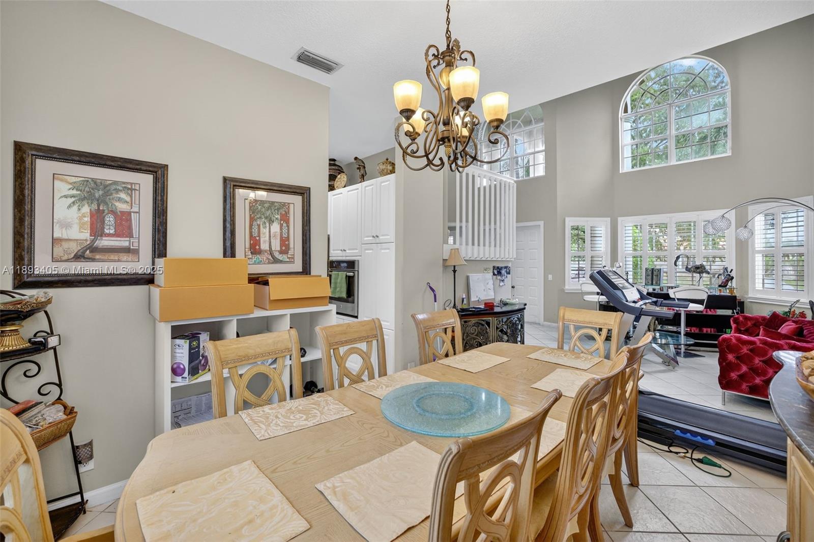 WYNDHAM LAKES CENTRAL - Residential