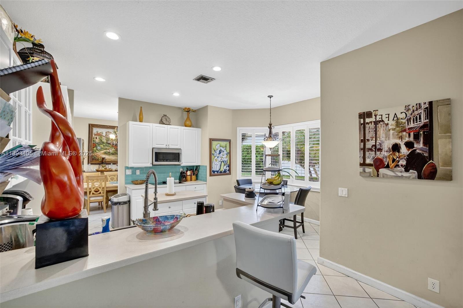 WYNDHAM LAKES CENTRAL - Residential