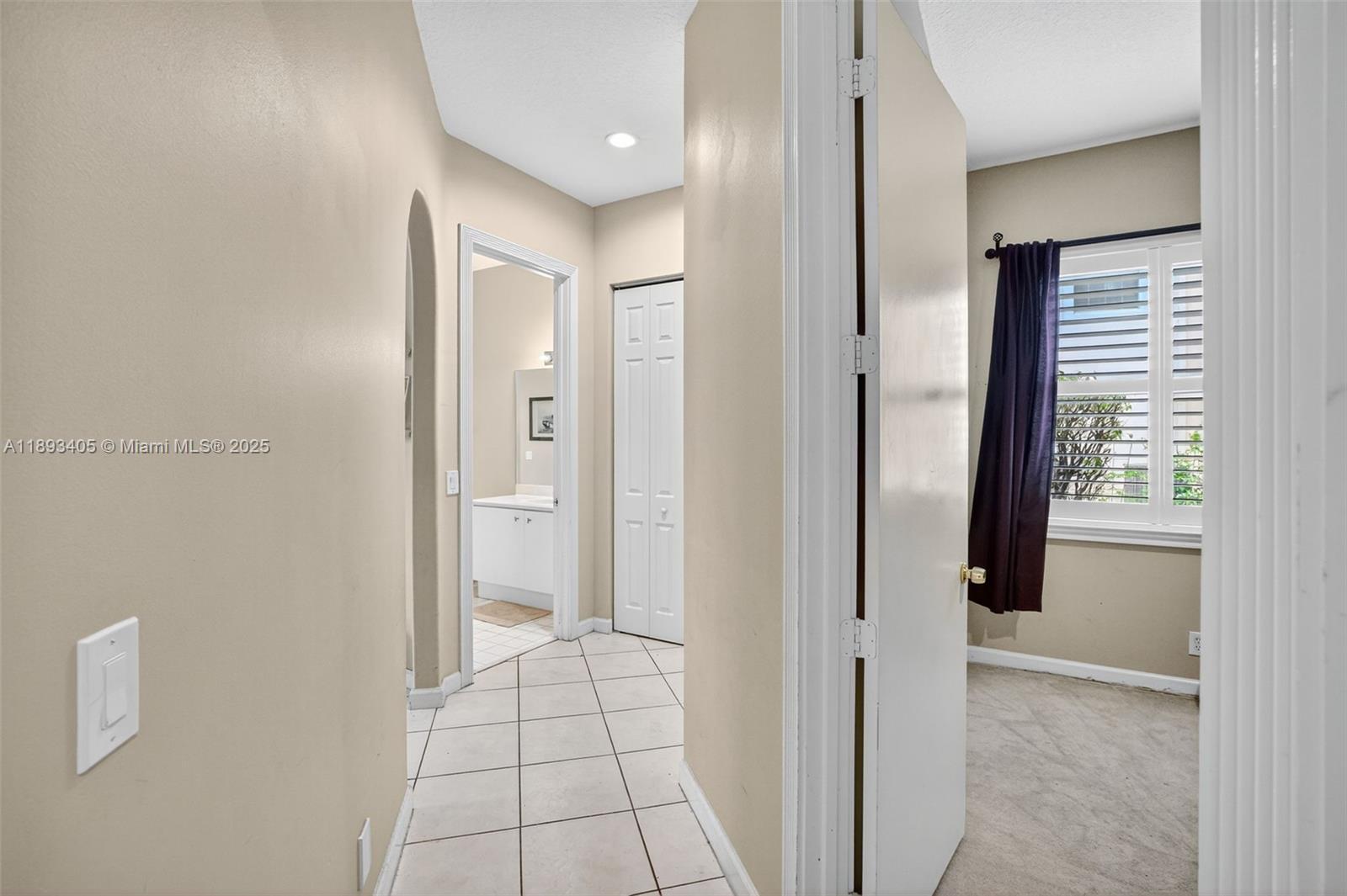 WYNDHAM LAKES CENTRAL - Residential