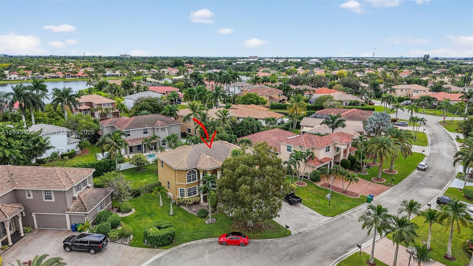 WYNDHAM LAKES CENTRAL - Residential