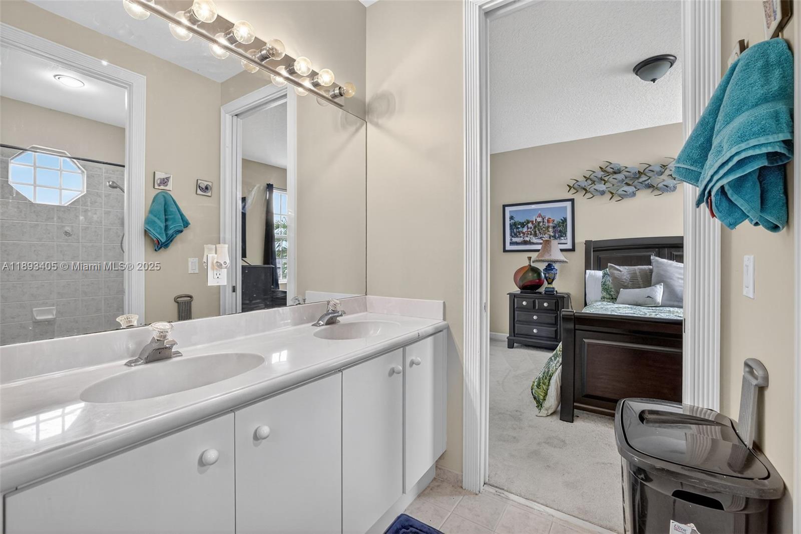 WYNDHAM LAKES CENTRAL - Residential