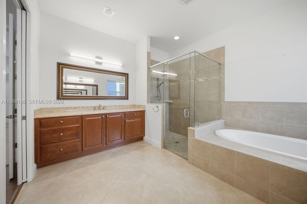 HERON BAY NORTH PLAT 3 - Residential