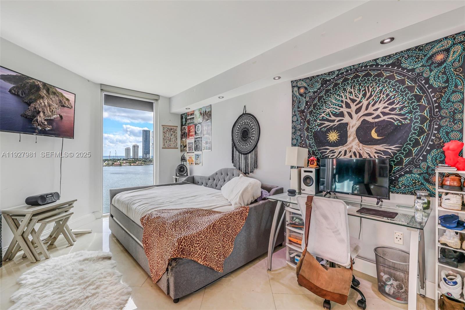 100 HIDDEN BAY CONDO - Residential