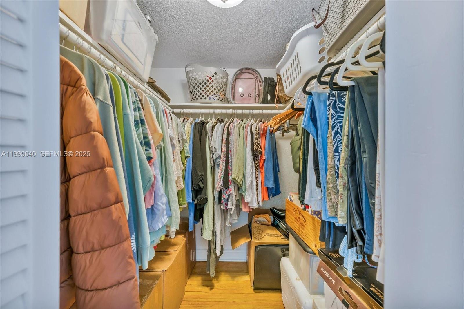 SOUTHERN STAR CONDO - Residential