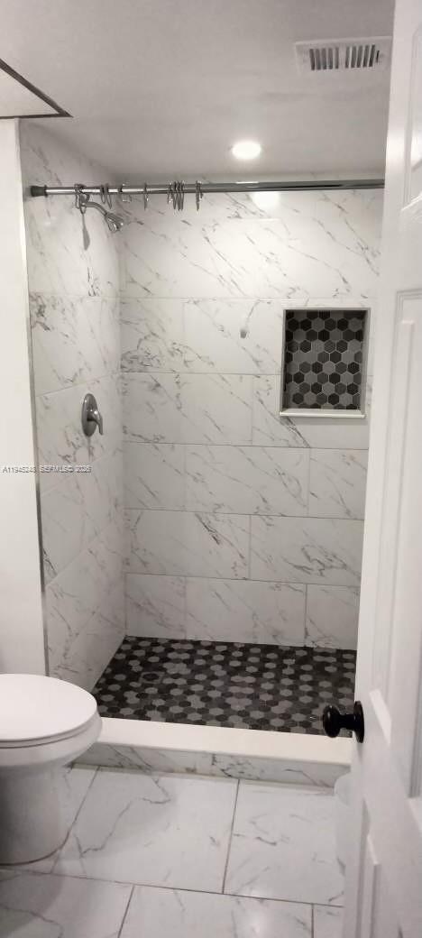 CYPRESS CHASE CONDO NO 6 - Residential