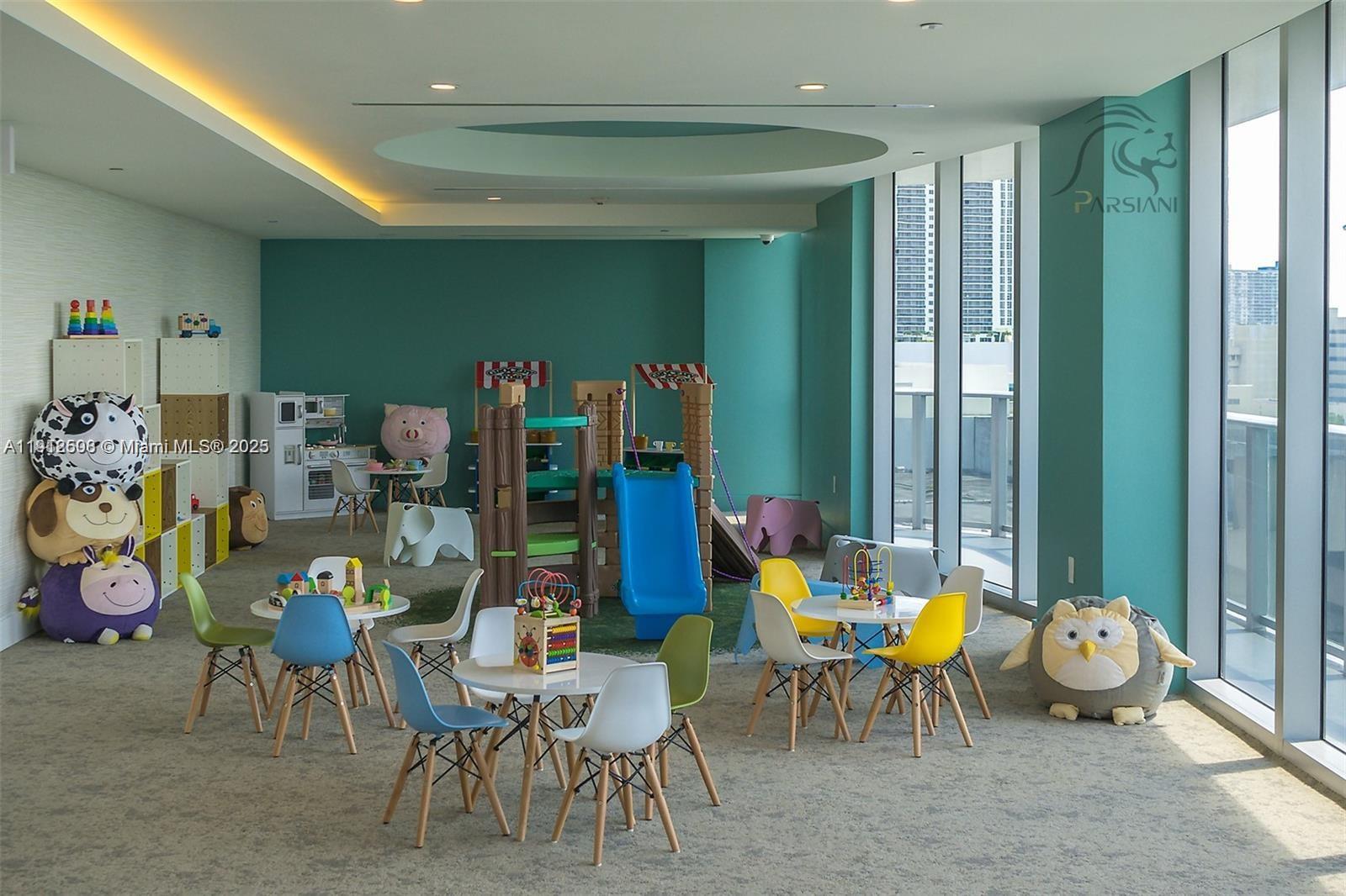 Aria on the Bay Condo - Residential Lease