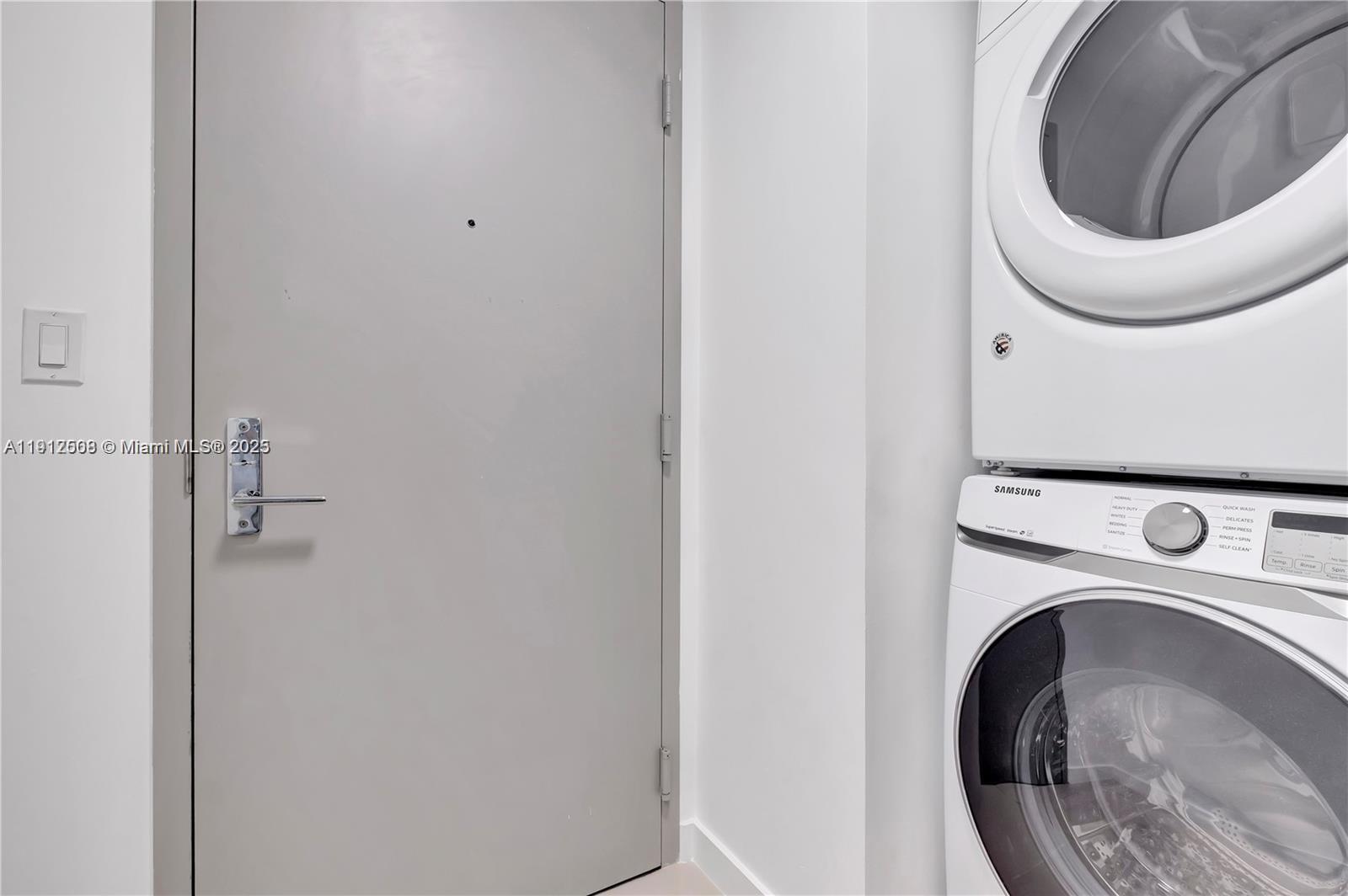 Aria on the Bay Condo - Residential Lease