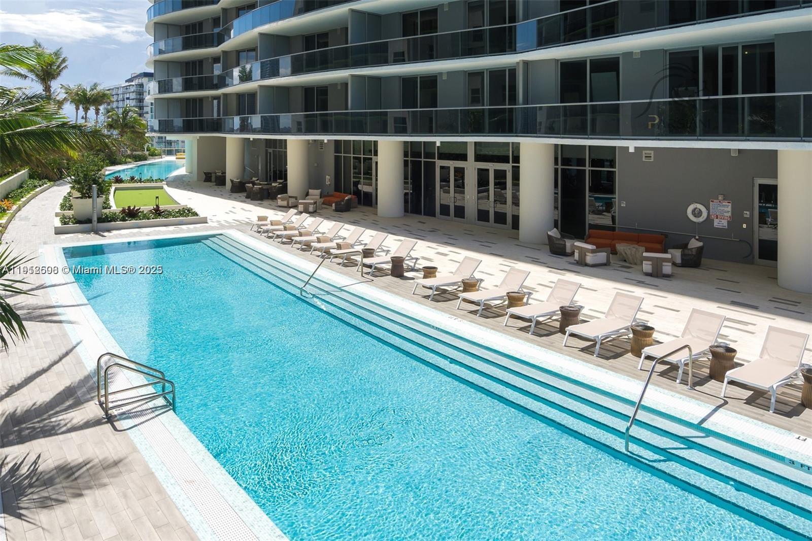 Aria on the Bay Condo - Residential Lease