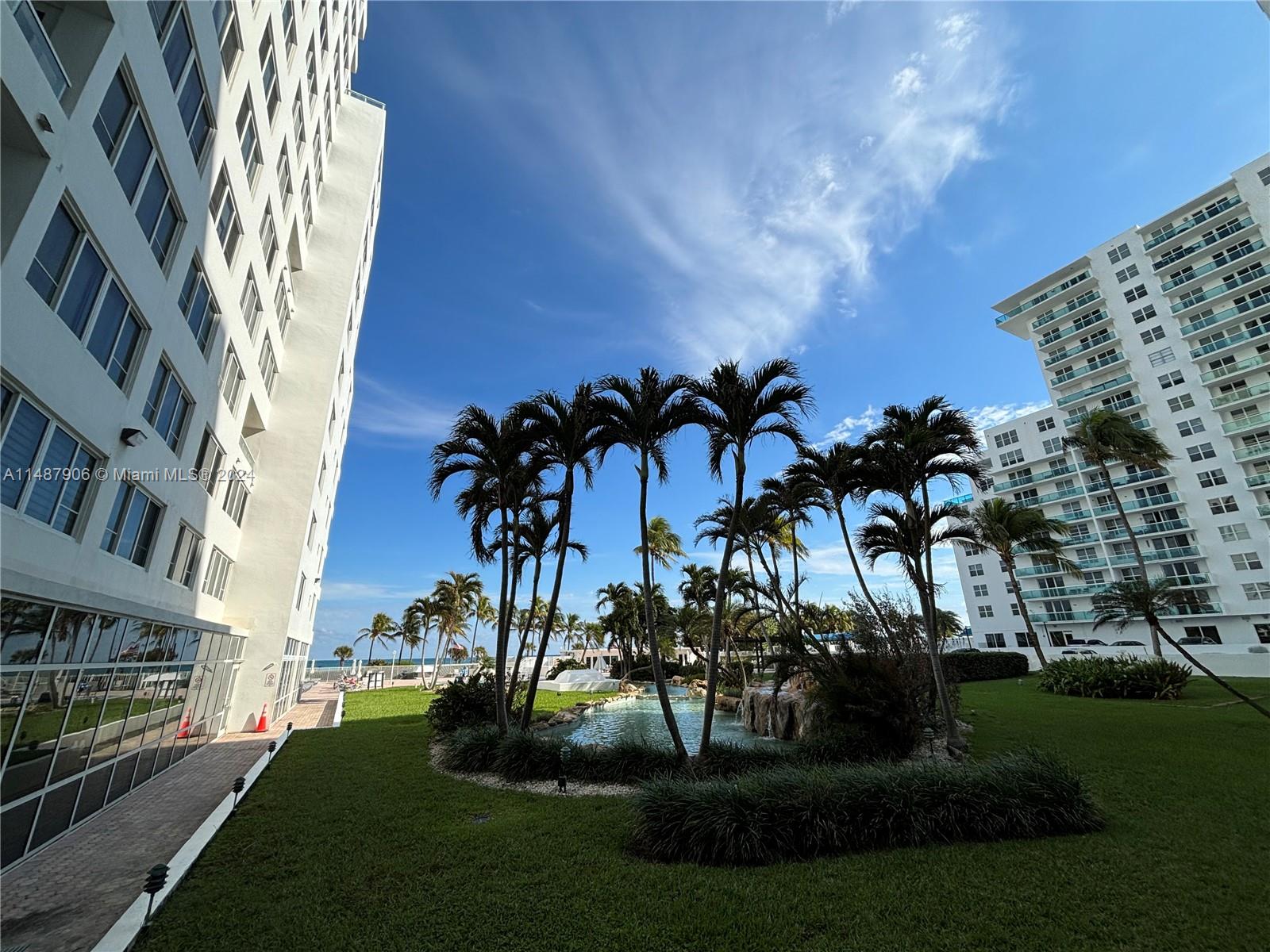 Rental Property at 5005 Collins Ave 825, Miami Beach, Miami-Dade County, Florida - Bedrooms: 2 
Bathrooms: 2  - $3,450 MO.