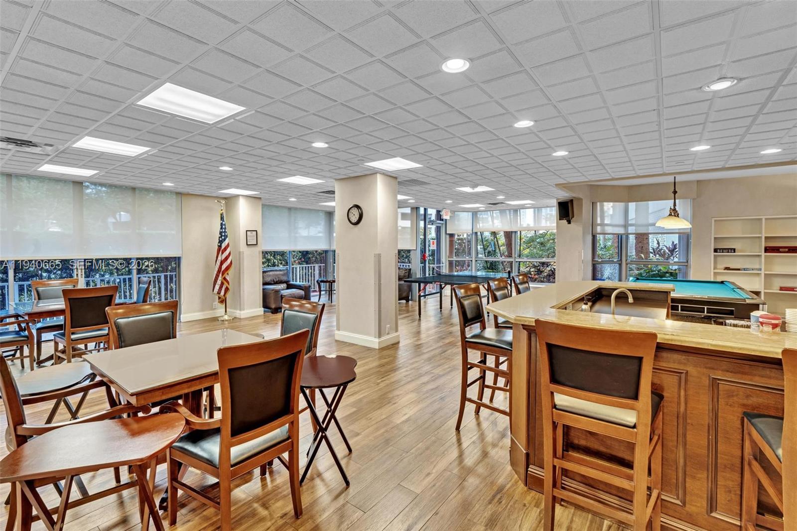 MYSTIC POINTE TOWER 500 C - Residential