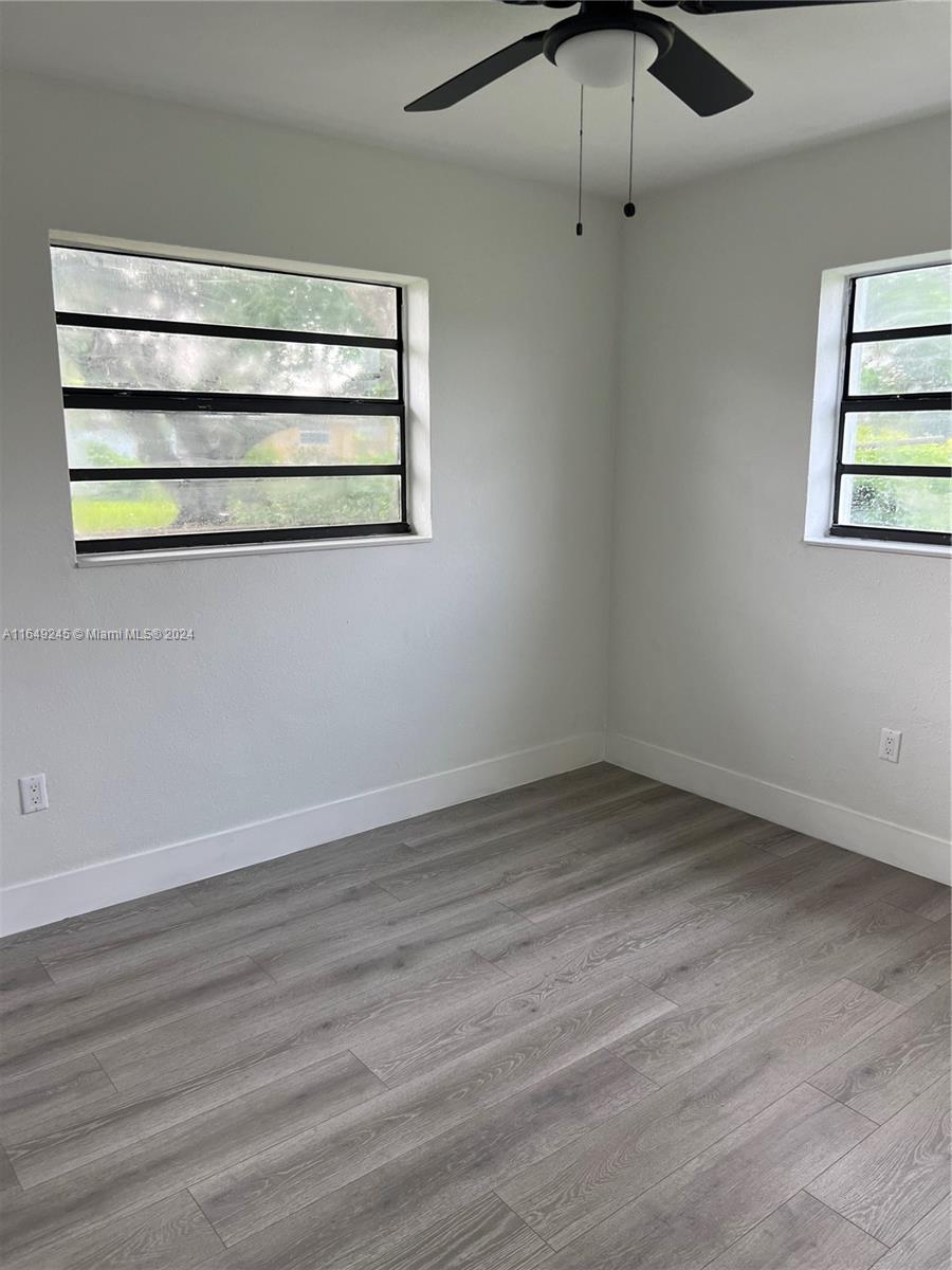 MARK-ALAN MANOR - Residential