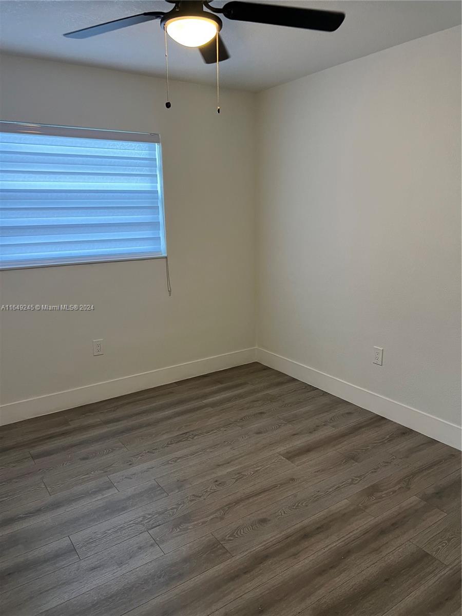 MARK-ALAN MANOR - Residential