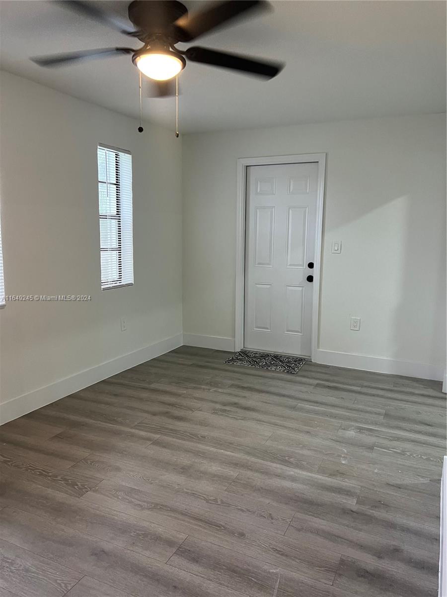 MARK-ALAN MANOR - Residential