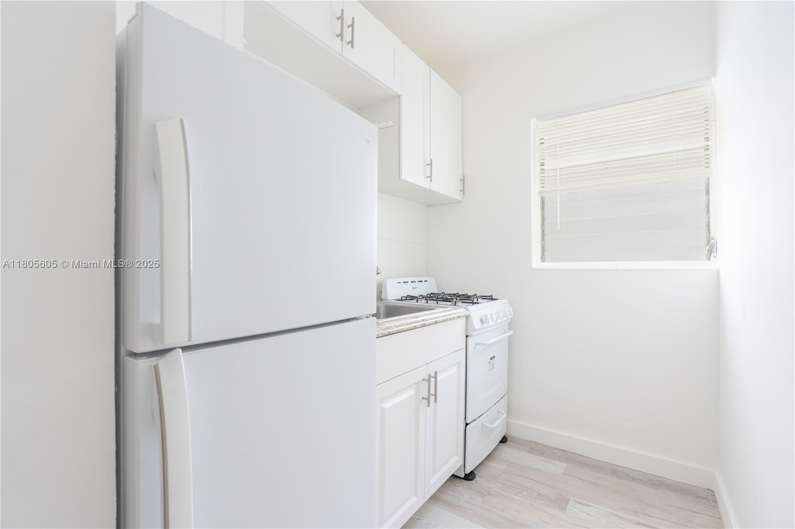 Rental Property at 7311 Gary Ave 25, Miami Beach, Miami-Dade County, Florida - Bedrooms: 1 
Bathrooms: 1  - $1,750 MO.